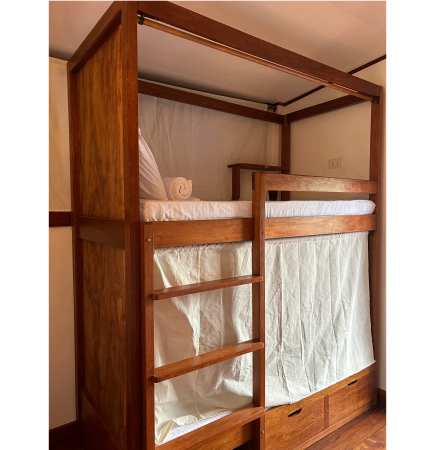 Surf Traveler Single bed space- Availability of bedspace depends on our renovation schedule. Please message us on instagram to inquire